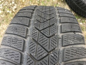 2x Pirelli Sottozero 3 245/40 R19 zimní - 5