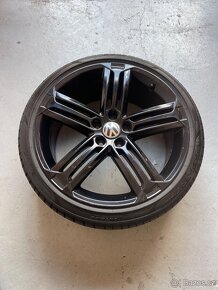 5x112 r19 original VW - 5