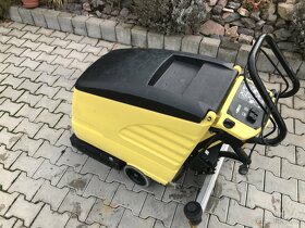 Podlahový mycí stroj Karcher BR 530 - 5