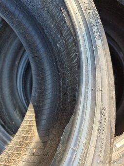 Letní sada 4kusů pneumatik 235/45 R20 - 5