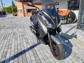 Yamaha X-max 250 ČR - 5