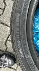 Pneumatiky KUMHO WINTERCRAFT WP52, 235/40 R18 XL 95W (8,5mm) - 5