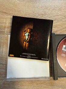 Tomb Raider 2 Playstation 1 - 5