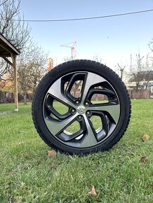 Velmi hezké originál alu kola Hyundai 7.5X19,ET53+TPMS - 5