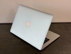 MacBook Air 13" 2015 i5 / 8GB / 128GB SSD - DPH - 5