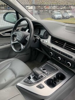 Audi Q7 3.0 TDi V6 200 kW PANORAMA r.v. 2016 DPH - 5