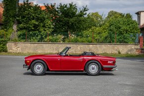 Triumph TR6 - 5