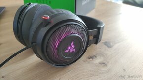 Herní sluchátka Razer Kraken Ultimate RGB - 5