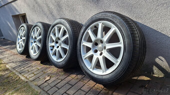 Audi A6 C6  R17 - 7,5J×17H2 ET45, pneu 225/50 R17 5,5mm - 5