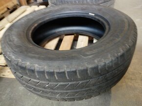 pneu 235/65 R16C - 5