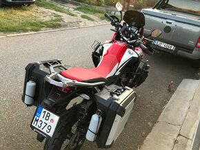 Honda Africa Twin 1000 - 5