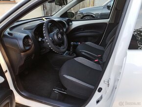 Toyota Aygo X 1. Majitel Nehavarované Tov. Zaruka - 5