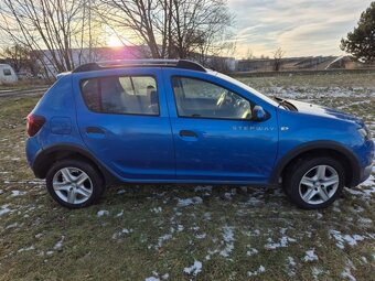 Prodám Dacia Sandero 0.9TCE 66KW - STEPWAY - 5