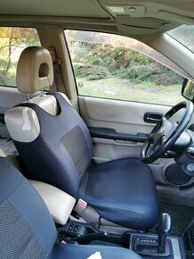 Nissan X-Trail 2.5 - 5