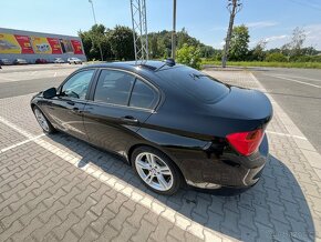 BMW 320i F30 - 5