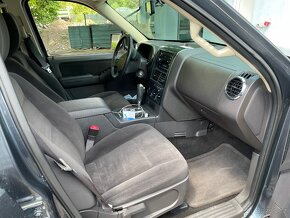 2010 Ford Explorer, XLT, 4.6 V8, 3V - 5