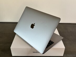 MacBook Air 13" 2020 M1 8GB / 256GB / SG - 5