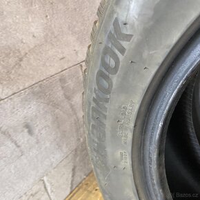 Zimní pneu 215/55 R17 98V Hankook 5mm - 5