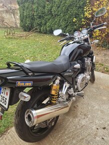 YAMAHA XJR 1300 - 5