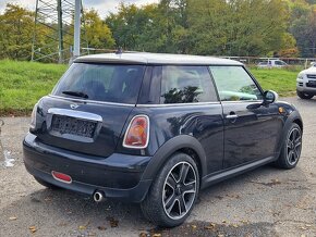 Mini Cooper, 1,6D 80kw rok 2007 - 5