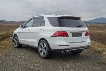 Mercedes-Benz GLE SUV 350d 4matic A/T - 5