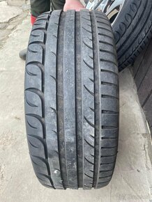 Alu kola Hyundai 5x120 R17 s letním obutím - 5