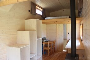 Zařízený Tinyhouse 7,5 x 2,5 x 4m - 5