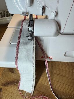 Overlock AEG 760 moderní - TOP stav - 5