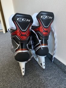 dětské hokejové brusle CCM JETSPEED FT470 JR D - 5