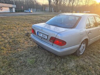 Prodám Mercedes Benz W210 2.9td avantgarde - 5