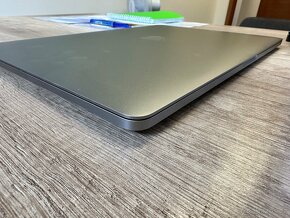 MacBook Pro Retina s Touch Barem 15", 2017, 512GB, 16GB RAM - 5