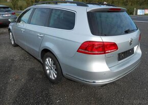 Volkswagen Passat 1,6 TDI 77 kW Serviska nafta - 5