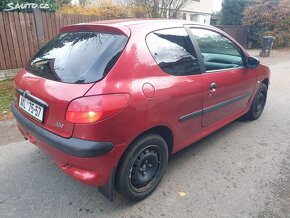 Peugeot 206, 3D.Benzin, STK ok, zimní pneu -Říčany - 5