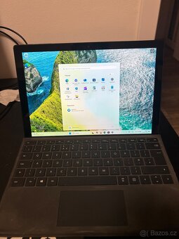 Microsoft Surface Pro 7 256GB/16GB RAM i7 - 5