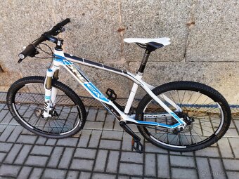 ORBEA KARBON - DEORE+SLX+XT/brzdy XT/FOX FLOAT/ 18" M - 5