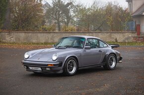 Porsche 911 Carrera 3.2 - 5