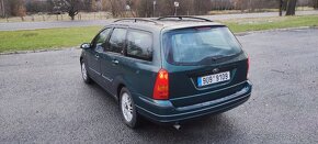 Ford Focus Ghia kombi 2002 1.6 benzin - 5