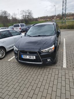 Mitsubishi ASX - 5