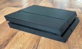 Sony Playstation 4 FAT (CUH-1216B) 1TB + ovladač - 5