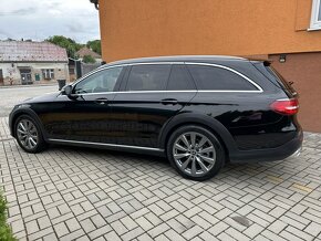 Mercedes-Benz E 220 E 220d 4MATIC All-TerrainT - 5