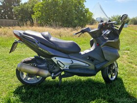 Gilera Nexus 500 - 5