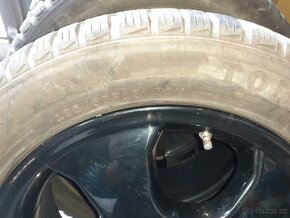 Prodám alu kola opel 6jx15 ET49 se zimními pneu 195/55r15, p - 5