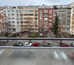 Pronájem bytu 2+1 + hala, 94m2, 2x balkon,  4.. patro s výta - 5