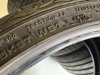 LETNÍ PNEU 235/35R19 R19 - 5