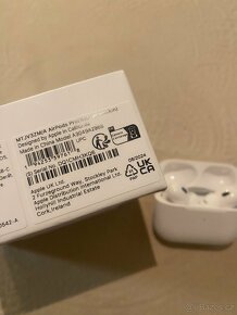 Apple AirPods PRO 2 USB-C - 5