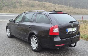 Škoda Octavia Kombi Elegance 2.0 TDI 103KW 2 maj serv kniha - 5