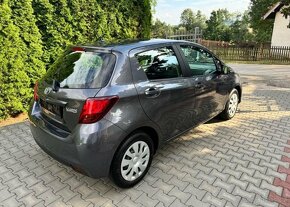 Toyota Yaris 1,0 VVT-i 1 Majitel serviska benzín - 5