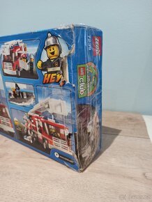 Lego City 7239 Hasičské nákladní auto - 5