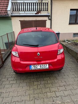 Renault clio 1.2 16v, ČR , 85 000 km 2010 - 5