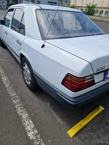 Mercedes benz w124 - 5